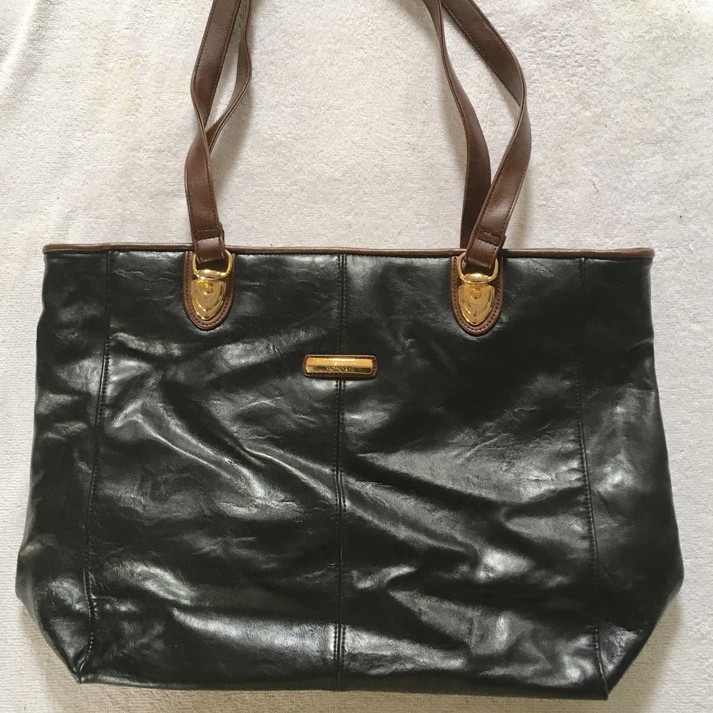 Mondani handbag